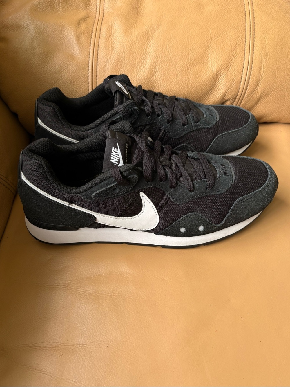 Nike Venture Runner 10
